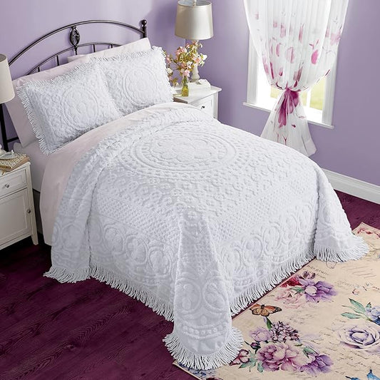 Montgomery Ward Emily Floral Chenille Bedspread, Soft Cotton Comforter, Twin Size Quilt in White - Luxury Hotel Bedding, Twin Bedspread (White, Twin)