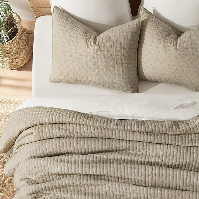 EVERGRACE Cross Stitch Pre-Washed Cotton Quilt Bedding Set Queen Size, Oversized 3 Pieces Lightweight Bedspread Coverlet for All Season, with 2 Matching Shams, Driftwood, 92"x96"