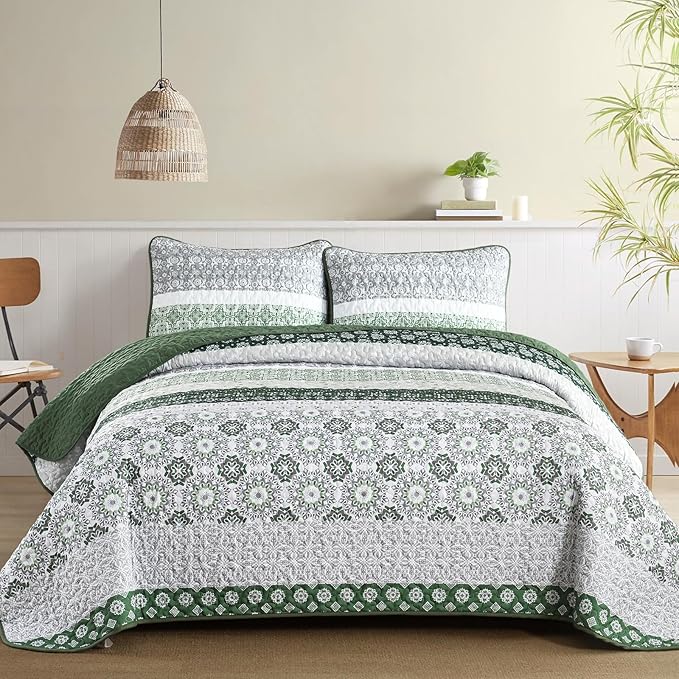 WONGS BEDDING Green Quilt Set Queen Size,Boho Striped Patchwork Bedspread Set,3 Pieces Microfiber Bedding Set for All Seasons (96"x90")