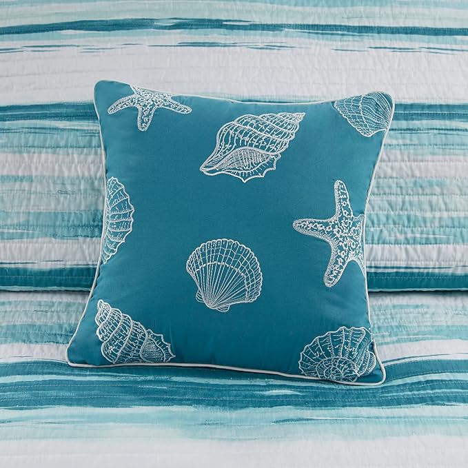 Madison Park Quilt Set Cottage Coastal Design, 6 Piece Set - All Season, Coverlet Bedspread Lightweight Bedding Layer, Shams, Toss Pillows, King/Cal King(104 in x 94 in), Aqua/White