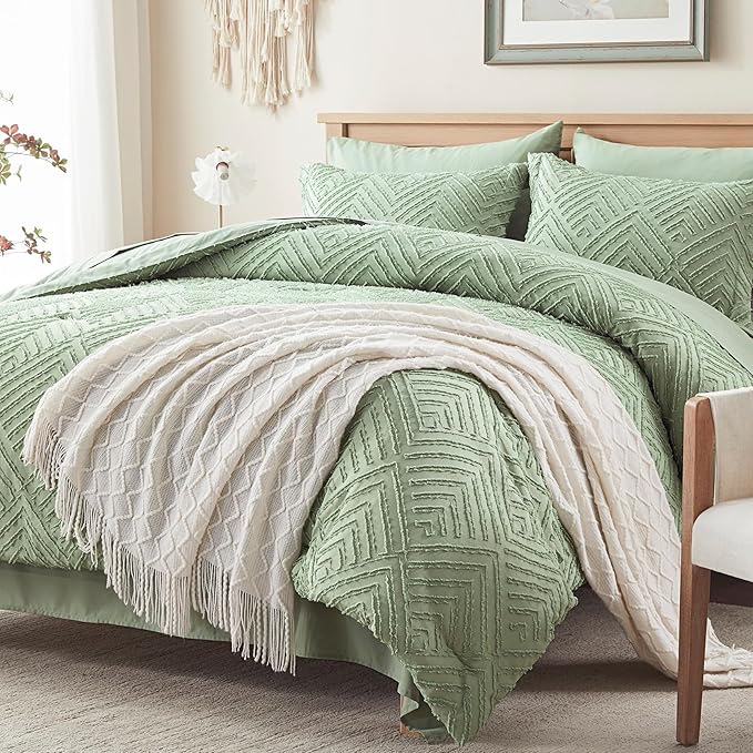 Zzlpp Twin Comforter Set 5 Pieces, Sage Green Tufted Bed in a Bag with Comforter and Sheets, All Season Boho Bedding Sets with 1 Comforter, 1 Pillow Sham, 1 Pillowcase, 1 Flat Sheet, 1 Fitted Sheet
