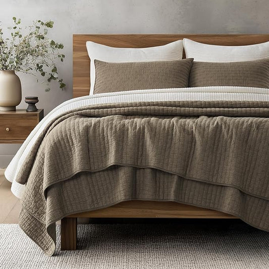 EVERGRACE Cross Stitch Pre-Washed Cotton Quilt Bedding Set King Size, Oversized 3 Pieces Lightweight Bedspread Coverlet for All Season, with 2 Matching Shams, Mocha Brown, 108"x96"