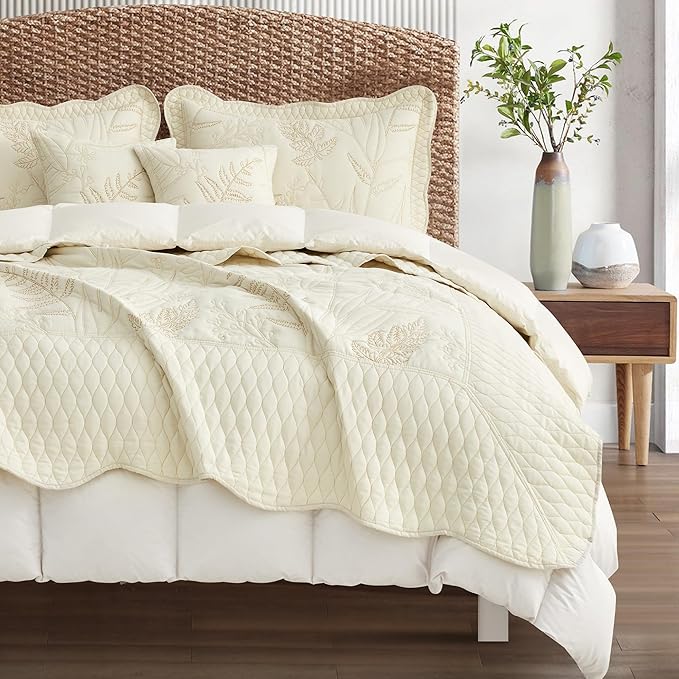 Botanical Oversized Bedspread Queen Size - Leaves Pattern Stitching Quilt Set - Elegant & Fresh Style Bedding Coverlets, Reversible, Lightweight, 5 Piece, Ivory