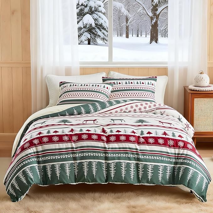 Lekesky Duvet Cover Queen Size,3 Pieces Reversible White Reindeer Snowflake Green Bedding Set with Zipper Closure and Corner Ties(1 Duvet Cover 90x90 inches + 2 Pillowcases)