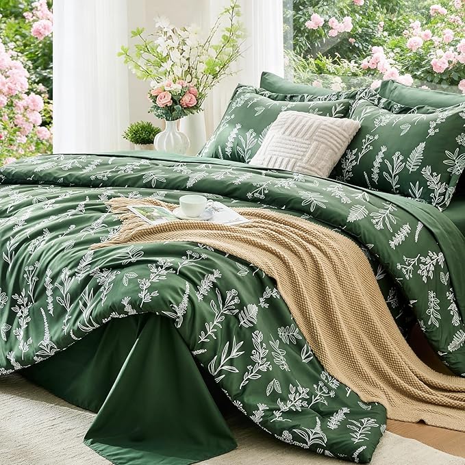 MUXHOMO Dark Green Full Comforter Set, Elegant Floral Print Bed in a Bag 7 Pieces, Ultra Soft & Breathable Reversible Botanical Pattern Bedding Set with Comforter, Sheets, Pillowcases, and Shams