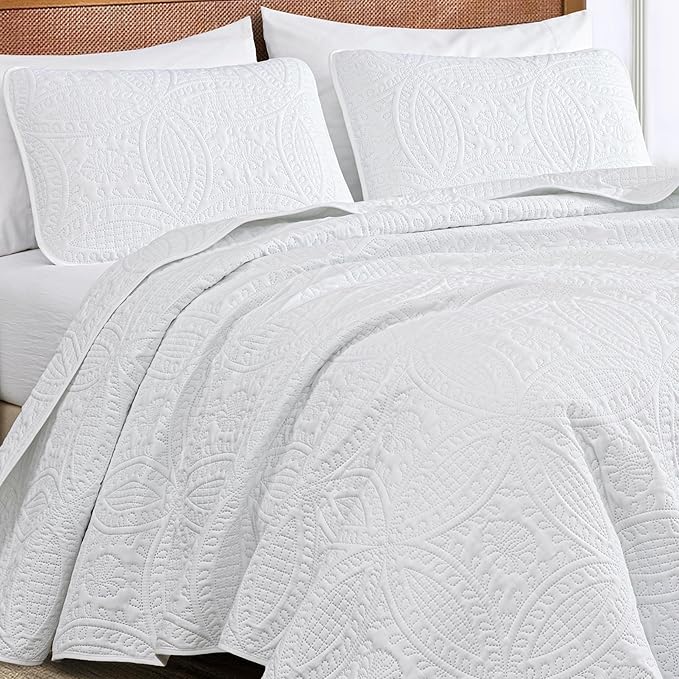 Chezmoi Collection 3 Piece 118 by 106" Austin Oversized Bedspread Coverlet Set, King, White