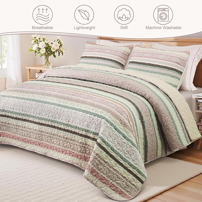 Exclusivo Mezcla Reversible Boho Quilts Queen Size, Pink Bedspreads Lightweight Coverlet All Season Bohemian Quilt Bedding Set with Printed Striped Floral Pattern (1 Quilt, 2 Pillow Shams)