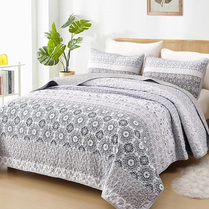 WONGS BEDDING Boho Quilt Set King, Bohemian Grayish Blue Striped Patchwork Bedspread Coverlet Set with 2 Pillowcases,Lightweight Microfiber Floral Bedding Set 104"×90"