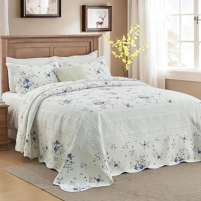 Floral Bedspreads Queen Size Extra Large, 120x102 Oversized Quilt Bedspread Coverlet, 100% Cotton Blue and White Bedding Set with Shams, Lightweight Soft Quilted Thin Comforter, 3 Piece