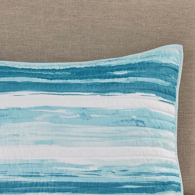 Madison Park Quilt Set Cottage Coastal Design, 6 Piece Set - All Season, Coverlet Bedspread Lightweight Bedding Layer, Shams, Toss Pillows, Full/Queen(90 in x 90 in), Aqua/White