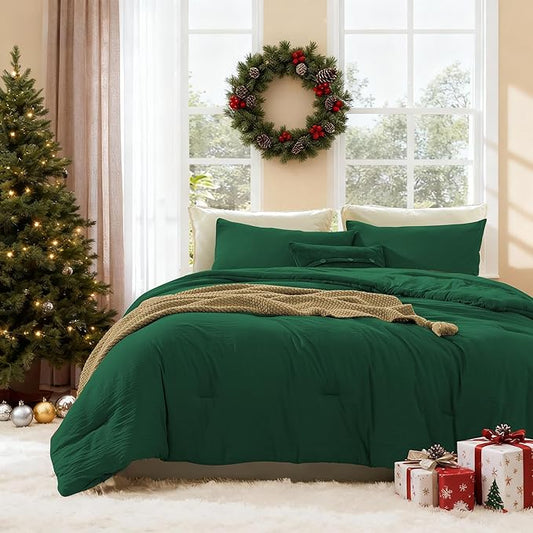 WRENSONGE Full Size Comforter Sets - 3 Pieces Emerald Green Comforter Prewashed Soft Lightweight for All Seasons, Fluffy Down Alternative Comforter Full Size with 2 Pillow Shams