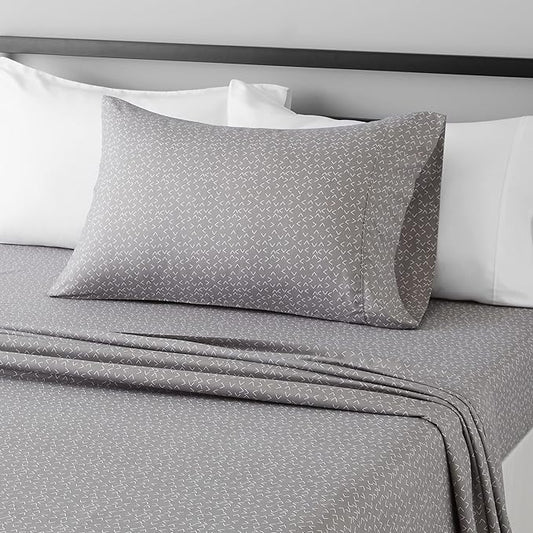 Amazon Basics Lightweight Breathable Brushed Microfiber Wrinkle Resistant 3-Piece Bed Sheet Set with 14-Inch Deep Pockets, Twin, Gray Arrows, Printed