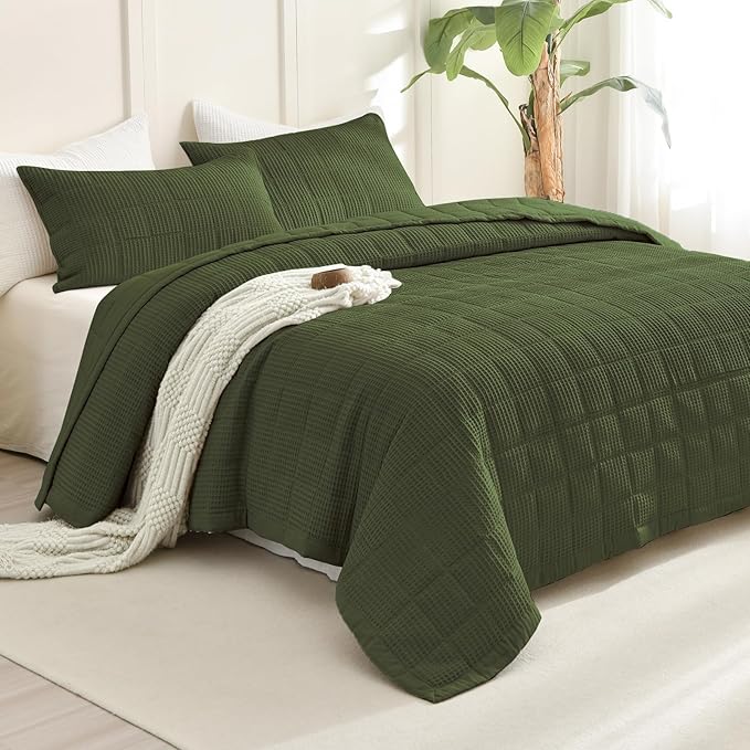 Sanracie Cotton Oversized King Bedspread (128"x120"), Olive Green Waffle Weave Quilt Set 3Pcs Extra Large Wide Farmhouse Bedding Set Soft Breathable Aesthetic Bed Coverlet for All Season