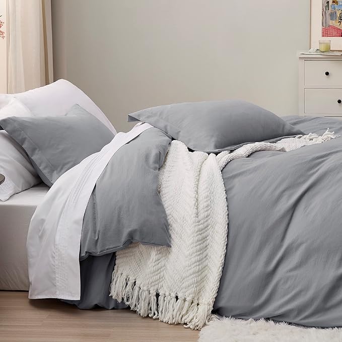 Bedsure Grey Duvet Cover Twin/Twin XL Size - 2 Pieces Prewashed Cotton-Like Polyester Extra Soft Bedding Set, Includes 1 Twin Duvet Cover 68x90 Inches with Zipper Closure & 1 Pillow Sham, No Comforter