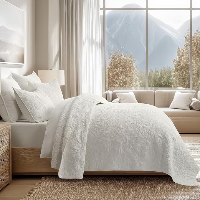 EVERGRACE 100% Cotton Paisley Quilt Set, Queen Size 3 Piece Set – Prewashed Lightweight Bedspread with 2 Shams, Soft & Breathable Matelasse Coverlet for All-Season Comfort, Bright White