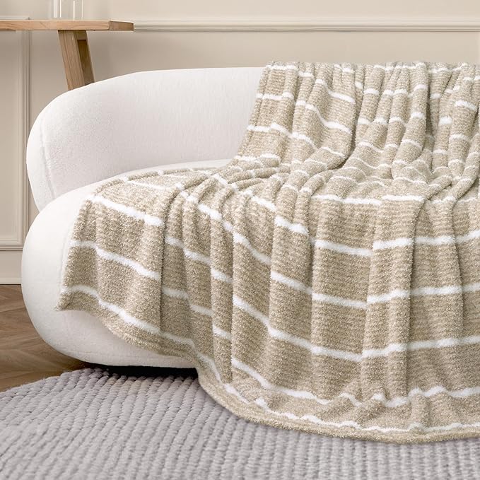 DEZ FURNISHINGS Oversized Cozy Knit Look Cloud-Soft Plush Printed Fleece Throw Blanket, Lightweight & Breathable, Queen (90" x 90"), Khaki Stripe