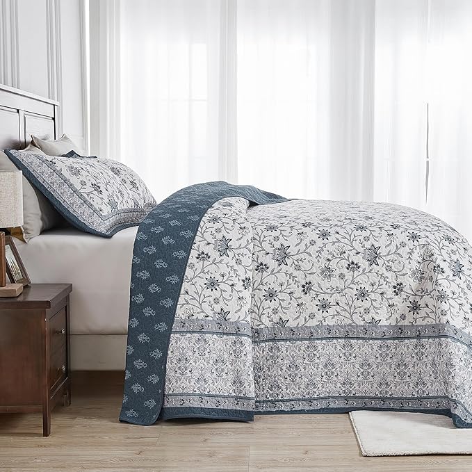 Oversized King Bedspreads 120"x120" - 100% Cotton California King Quilt, Farmhouse Blue Floral Pattern, Extra Large Quilted Coverlet, Lightweight Reversible XL Bedding Set, 3 Pcs