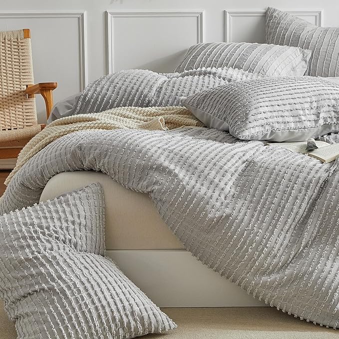 WARMDERN Boho Duvet Cover Set King Size,Grey Striped Duvet Cover Microfiber Bedding Set,3PCS Ultra Soft Breathable Lightweight Tuft Texture Pattern Duvet Covers with Zipper Closure(Grey,King)