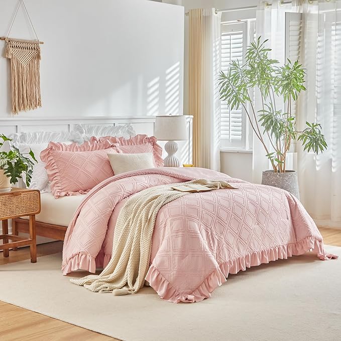 Flysheep Tufted Grids Ruffle Comforter Set Twin Size, 3 Pieces Blush Pink Vintage Farmhouse Shabby Chic Comforters, Jacquard Boho Bohemian Bedding Set for Girls (1 Ruffled Comforter+ 2 Pillow Shams)
