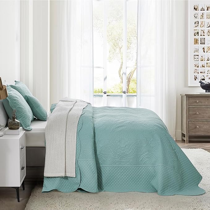 HZ & HY Oversized King Bedspread 128x120 Extra Wide, Ultrasonic Coverlet Bedding Set, Lightweight Thin Comforter, Reversible, 5 Piece, 100% Microfiber, Seaglass