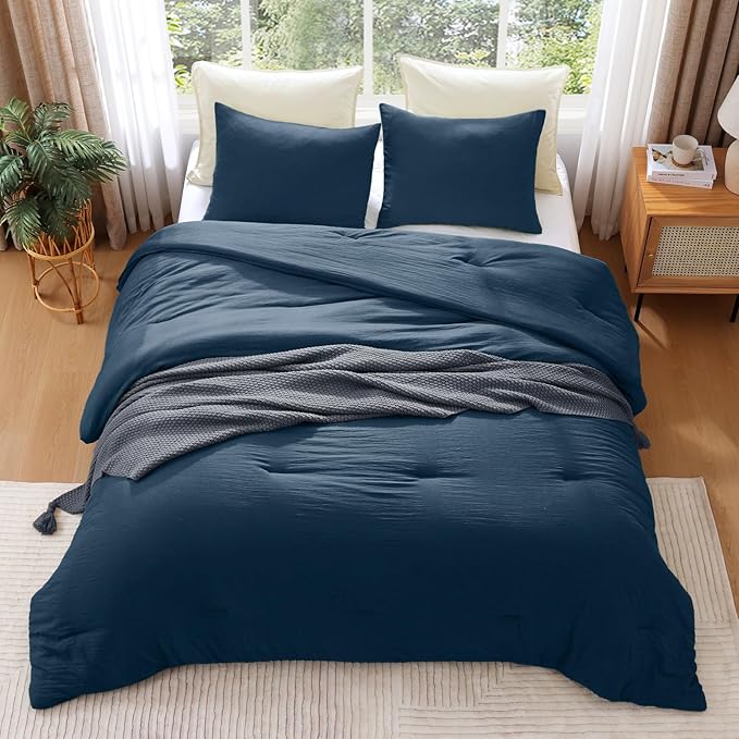 WRENSONGE King Size Comforter Sets - 3 Pieces Serenity Blue Comforter Prewashed Soft Lightweight for All Seasons,Fluffy Down Alternative Comforter King Size with 2 Pillow Shams