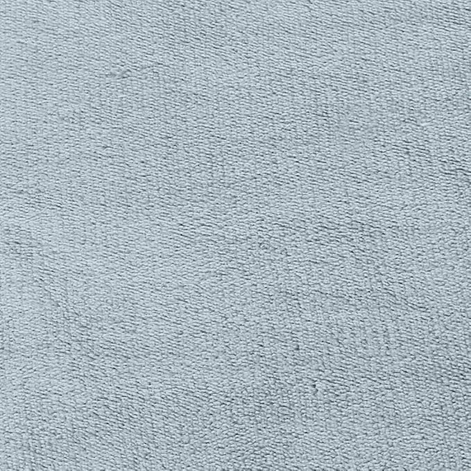 Amazon Basics 3 Piece Bedding Set, Micromink Sherpa, Ultra-Soft, Warm All Season Comforter, Full/Queen, Tide Pool Blue, Solid