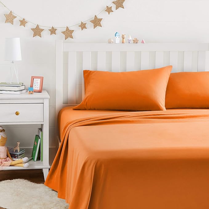 Amazon Basics Kid's Soft, Breathable, Easy-Wash Microfiber 4-Piece Sheet Set, Full, Bright Orange, Solid