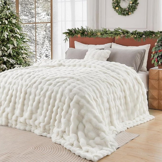 Lotus Karen King Size Faux Fur Blanket Cream White - Big Bubble Rabbit Fluff Throw for Bed Large Fluffy Fuzzy Cozy Thick Furry Plush Shaggy Blankets 108x90 Inches