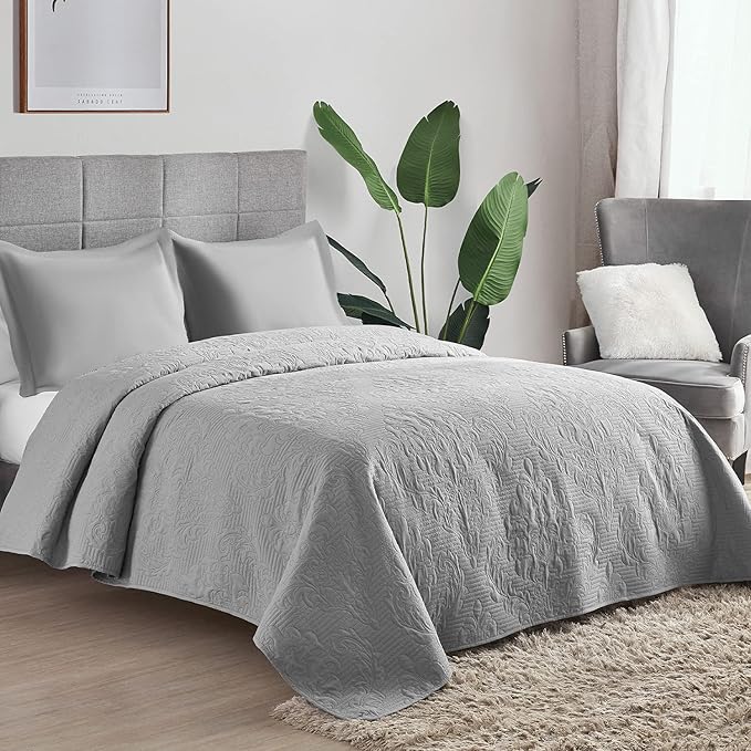 Hansleep Grey Quilt California King Size - Damask Ultrasonic All Season Bedspread California King, Soft Lightweight Coverlet Bedding Set, 3 Pieces (1 Quilt, 2 Pillow Shams)