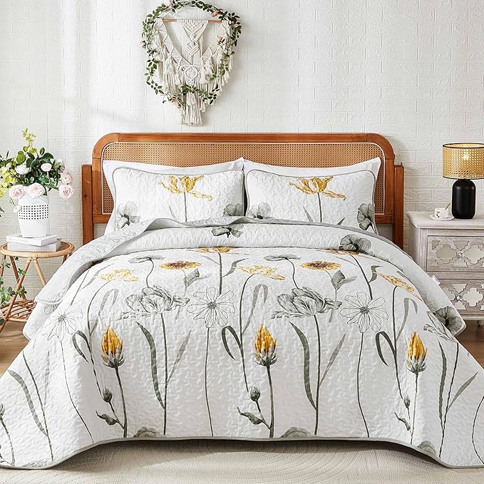 WONGS BEDDING Floral Quilt Set King,Grey and Yellow Bedspread Coverlet Bedding Set with 2 Pillowcase,Lightweight Cute Summer Floral Bedding Set for All Season (104"x90")