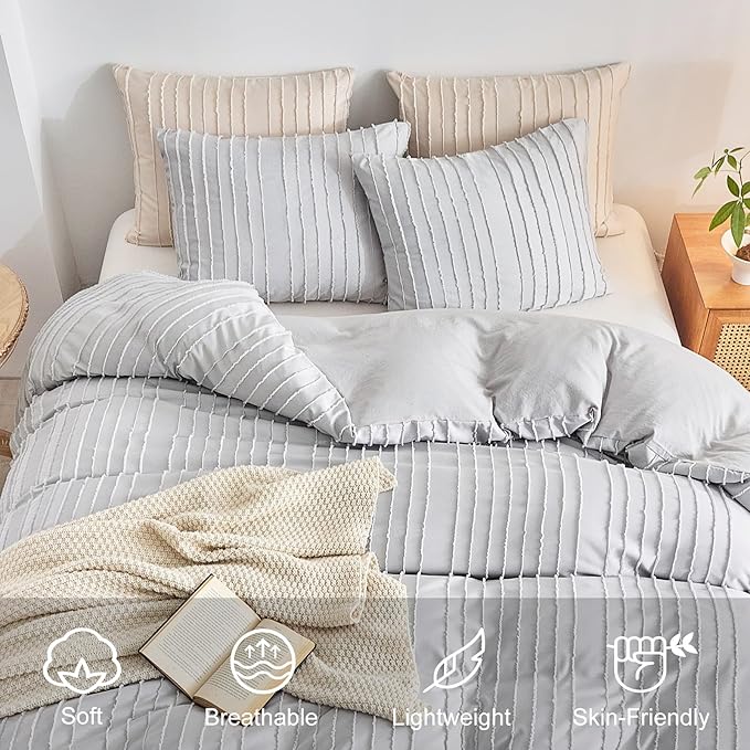 WARMDERN Light Grey Tufted Duvet Cover Set Queen Size, Striped Textured Duvet Cover Boho Bedding Set, 3 Pcs Ultra Soft Washed Microfiber Duvet Cover with Zipper Closure (Queen, Light Grey)