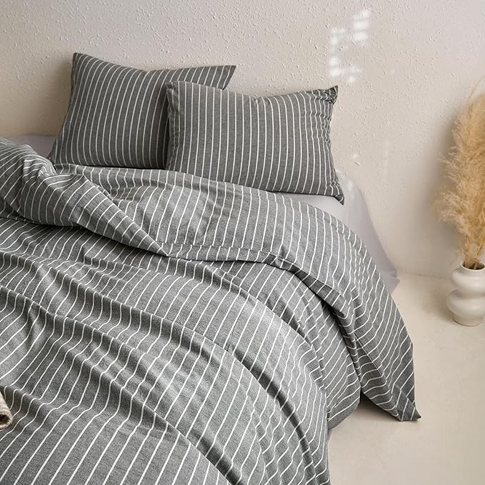 Wake In Cloud - Striped Cotton Duvet Cover Set, Ticking Stripe Vertical Pinstripe Farmhouse, 100% Washed Cotton Textured Percale Bedding Set, 3 Pieces, Gray, Full Size