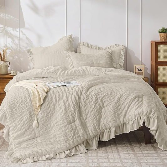 JOLLYVOGUE Full Size Comforter, 3 Pieces Oatmeal Seersucker Lightweight Full Size Bedding, All Season Fluffy Microfiber Bedding Comforter Set with 1 Ruffle Comforter and 2 Ruffle Pillowshams