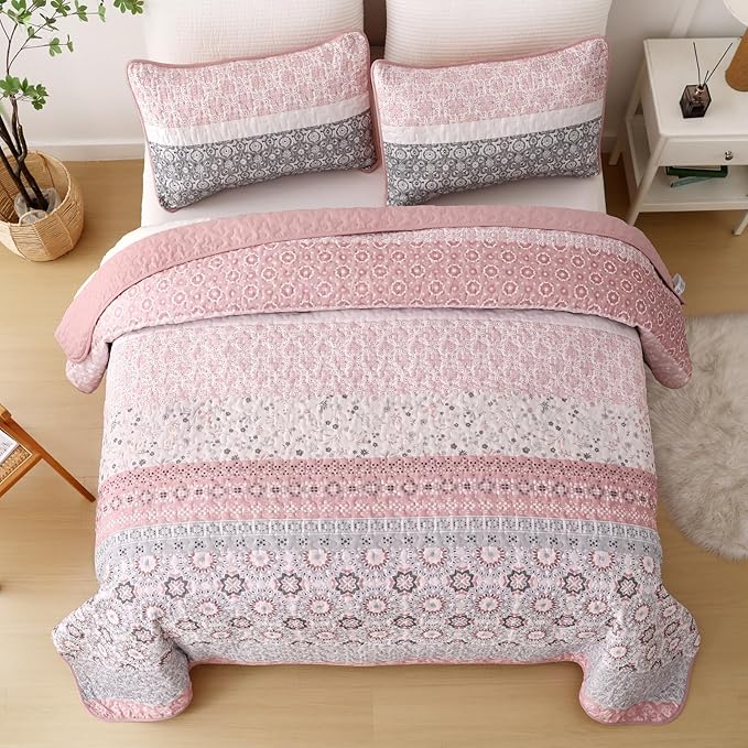 WONGS BEDDING Boho Quilt Set King, Bohemian Pink Striped Patchwork Bedspread Coverlet Set with 2 Pillowcases,Lightweight Microfiber Floral Bedding Set 104"×90"