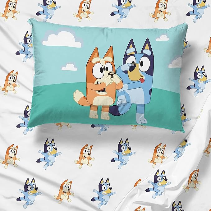 Jay Franco Bluey & Bingo 4 Piece Toddler Size Bed Set – Super Soft Microfiber Bed Set Includes Size Comforter & Sheet Set (Official Bluey Products)