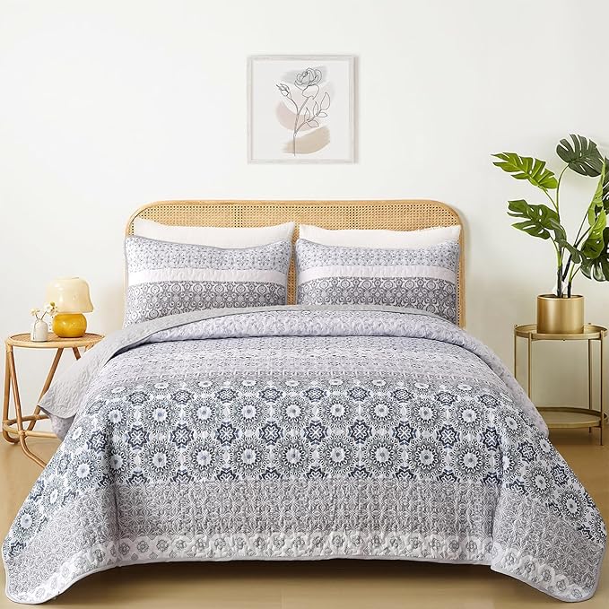 WONGS BEDDING Boho Quilt Set King, Bohemian Grayish Blue Striped Patchwork Bedspread Coverlet Set with 2 Pillowcases,Lightweight Microfiber Floral Bedding Set 104"×90"