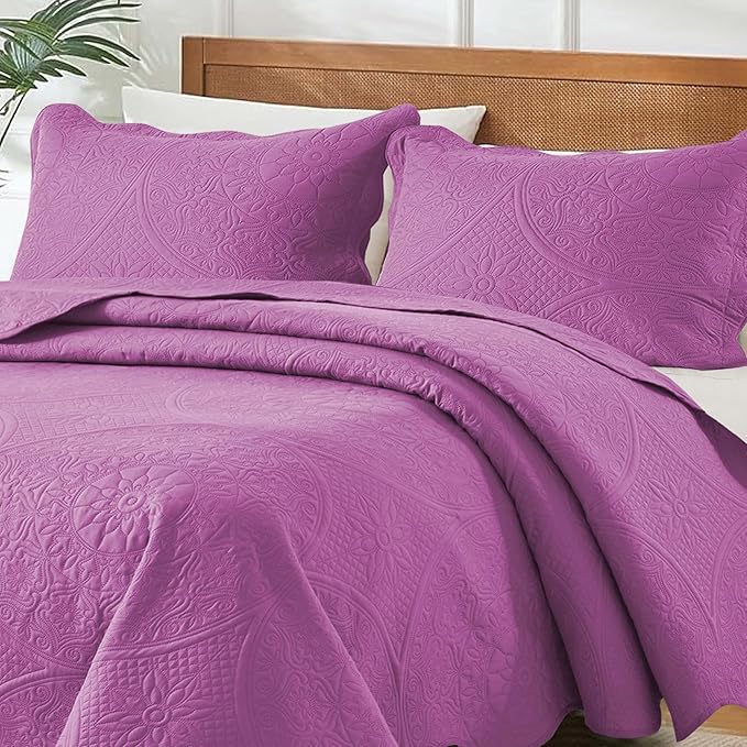MOONLIGHT20015 10 Pack Twin Quilt Bedding Set (68" x 86") - Bulk Wholesale for Hotels, Guest Bedroom & Airbnbs - Lightweight Microfiber Reversible Floral Embossed Quilts Bedspreads (Purple)
