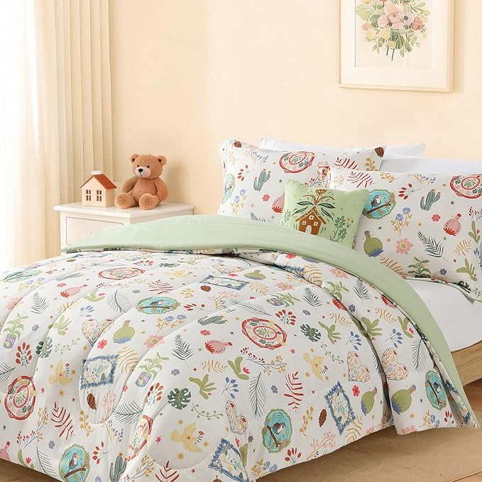 Full Size Comforter Set for Girls - 4 Pieces Forest Friends Full Bedding Sets for Kids,1 Comforter, 2 Shams and 1 Decor Pillow