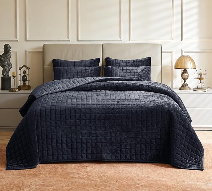 Luxurious Velvet Quilt California King Size Set 106" x118" Ultra Soft Bedding Set Quilted Bedspread Coverlet with 2 Matching Pillow Shams for All Seasons,Blue Gray