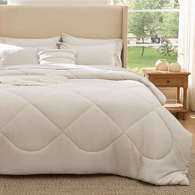 Bedsure 7 Pieces Queen Comforter Set Premium Series, Hotel Luxury Soft Bed in a Bag, Goose Down Alternative, Safe for Sensitive Skin Bedding Comforter All Season Medium Warmth, Beige Wavy Quilted