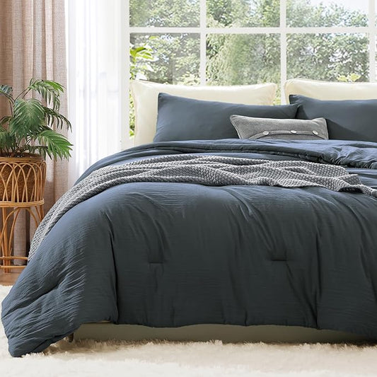 WRENSONGE King Size Comforter Set - 3 Pieces Blue Grey Comforter Prewashed Soft Lightweight for All Seasons,Fluffy Down Alternative Comforter King Size with 2 Pillow Shams