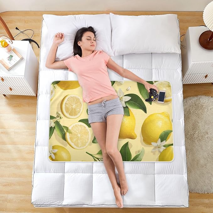 Waterproof Bed Pad Reusable Changing Pad Toddler Mattress Protector Large Pee Pad Baby Diaper Pad Soft Washable Liner Fresh Yellow Floral Lemons