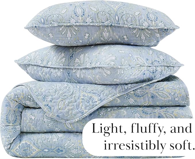 Southshore Fine Living, Inc. Boho Quilt Set, Lightweight Bedspread, Summer Coverlet, 3-Piece Paisley Bedding Set with Two Matching Pillow Shams, California King Quilts, Blue Paisley