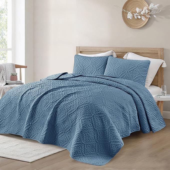 Exclusivo Mezcla Twin Quilt Bedding Set, Lightweight Soft Bedspreads Coverlets with 1 Pillow Sham, Modern Grayish Blue Quilts Twin XL Size for All Seasons