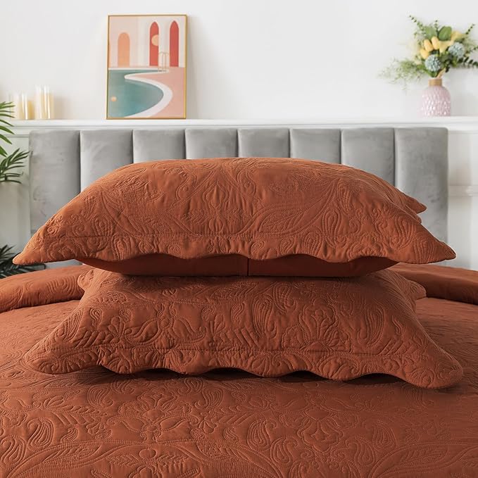 HoneiLife Embroidered Quilt King Size - 3 Piece Microfiber Quilt Sets Lightweight Bedspreads Reversible Coverlets Retro Bed Cover Paisley Pattern Bedding Set All Season Quilts-Rust