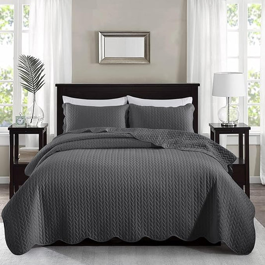MOONLIGHT20015 Quilt King Size Bedding Set (106" x 96") - 2 Pillow Shams (20" x 36"+ 2") - Reversible All Season Lightweight 3 Pcs Microfiber Coverlet Embossed Quilt Bedspreads (Charcoal)