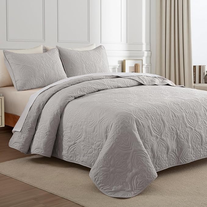 Whale Flotilla Soft King Quilt Bedding Set for All Seasons, Elegant Vintage Damask Ultrasonic Quilts Set, Lightweight Reversible Bedspread, Coverlet, Bed Cover with 2 Pillow Shams, Lightgrey