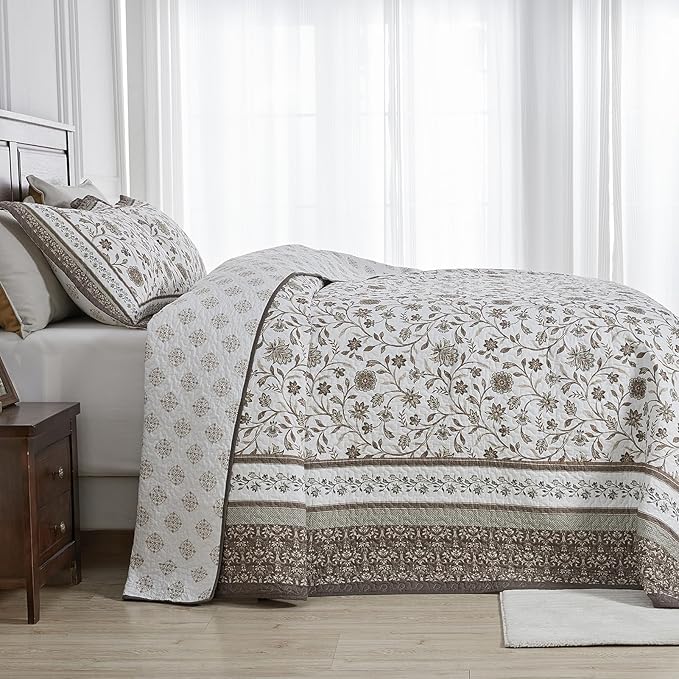 Oversized Queen Bedspreads 120"x102" - 100% Cotton Super King Quilt, Farmhouse Brown Floral Pattern, Extra Large Quilted Coverlet, Lightweight Reversible XL Bedding Set, 3 Pcs