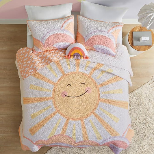 Intelligent Design Kids Twin Quilt Bedding Set, Cotton Coverlet Sun Girls Bedding Set Rainbow & Clouds Reversible Dawn Light & Breathable Sham Throw Pillow Twin Yellow/Coral 3 Piece