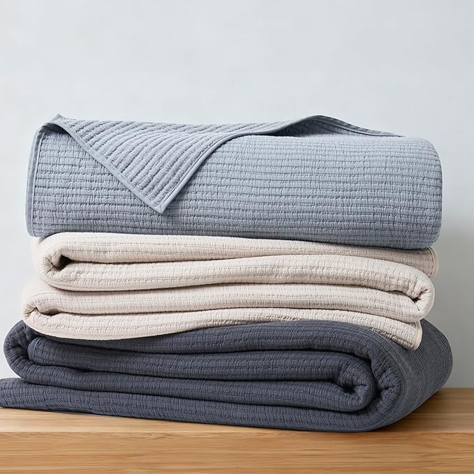 EVERGRACEHOME Cotton Coverlet Set King Size 3 Pieces, Lightweight Soft Ribbed Matelassé Bedspread Quilt Set, Cozy Oversized Quilted Bedding Set with 2 Pillow Shams for All Seasons, Blue Linen